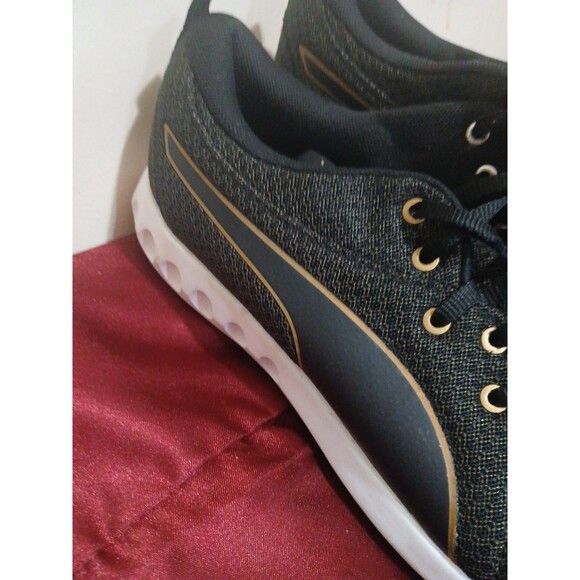 PUMA Carson  Low Running Shoes GS Black Gold Size 11 Womans - Picture 2 of 9